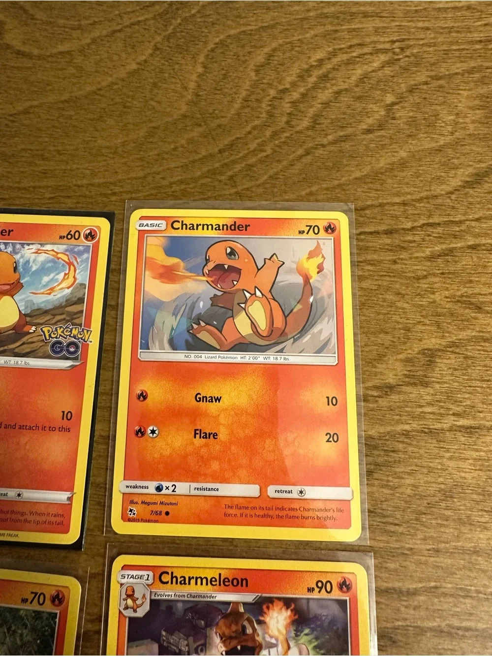 Lot of 4 Charmander and Charmeleon Pokemon Cards NM